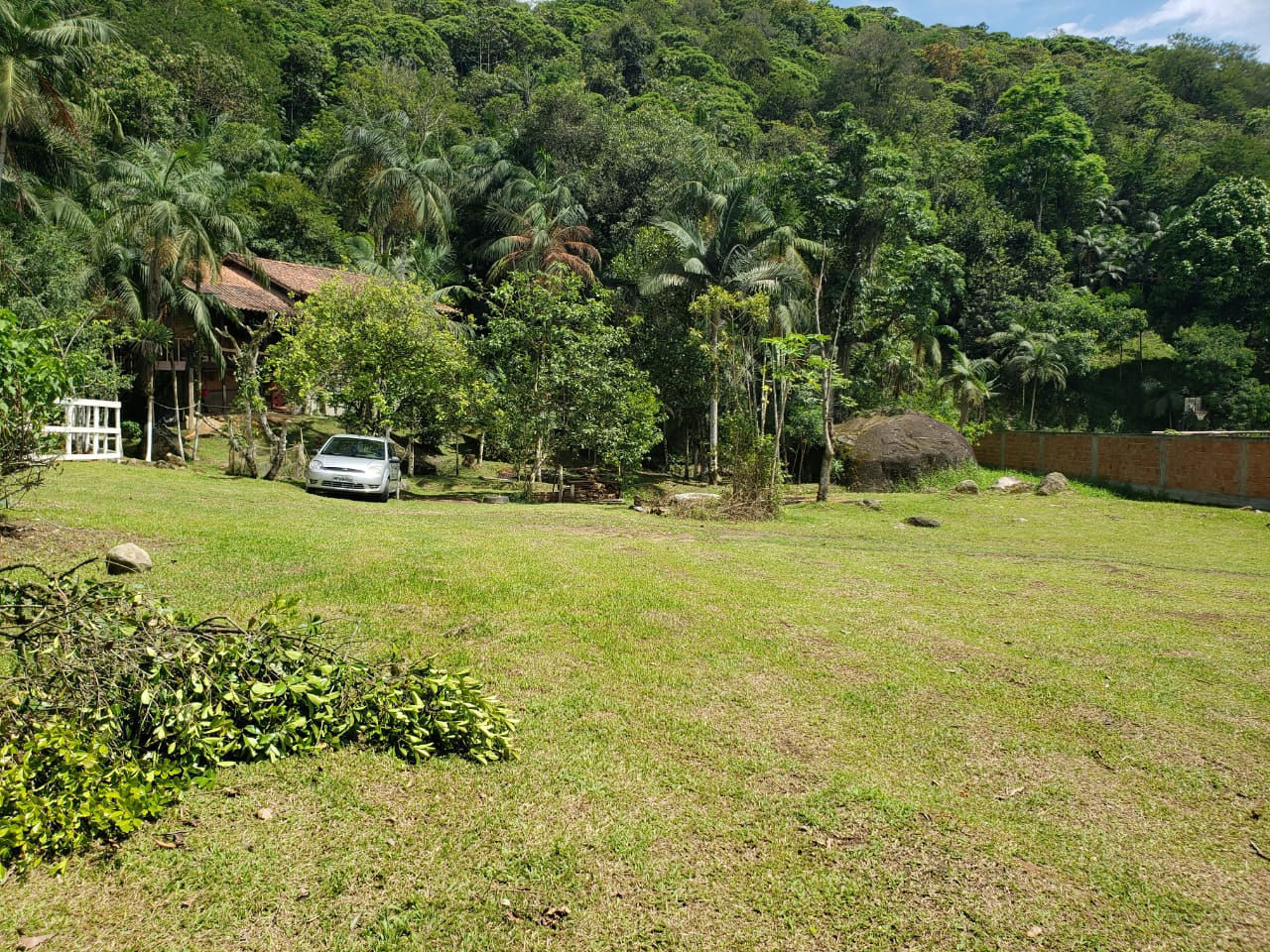 Sítio — 16.573,50 m²