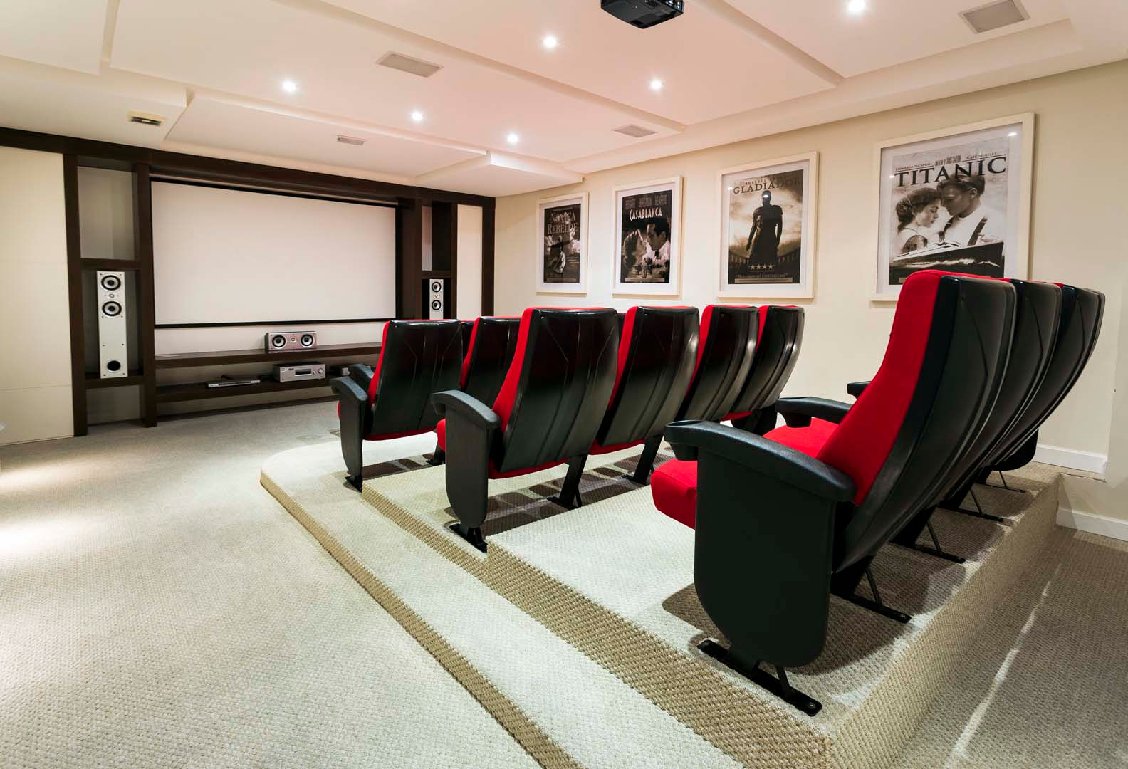 La Madeson Residence
