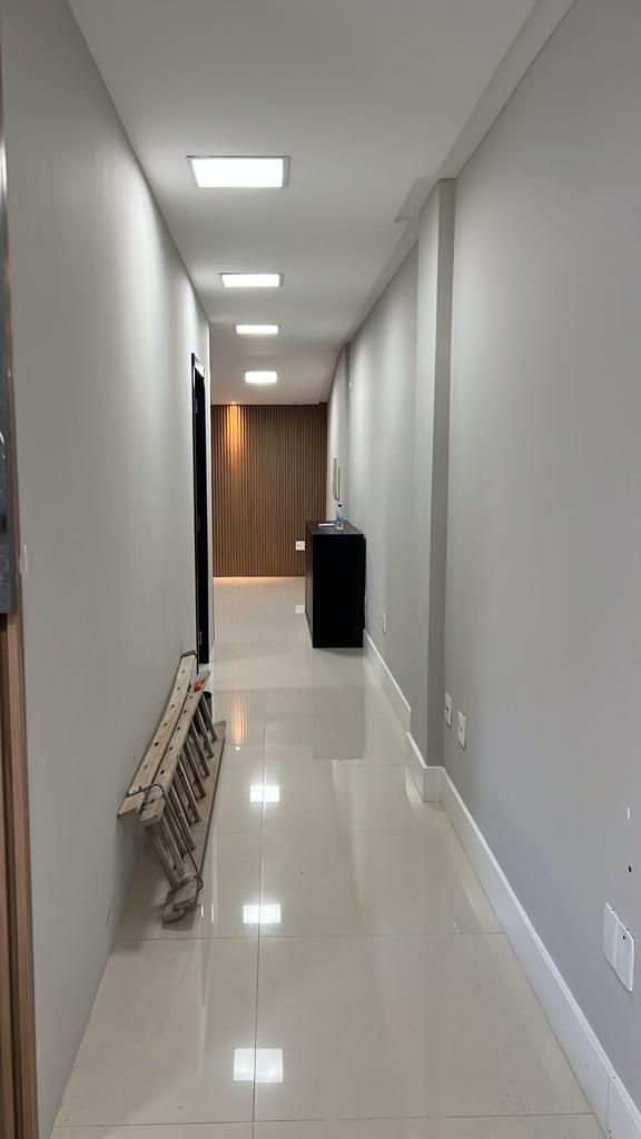 Salas Comerciais Ed. Maria Valentina